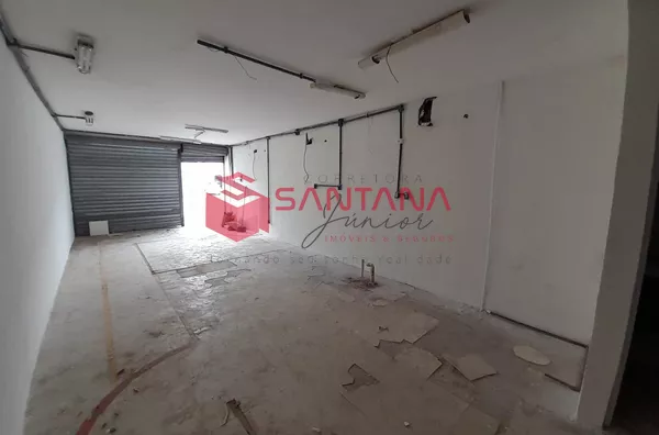 Galpão Frente de rua em Buraquinho para locação