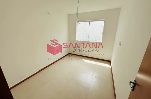 Casa em condomínio 3/4 sendo 2 suítes em Ipitanga
