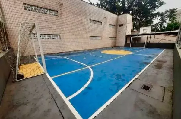 7 - Quadra de Esportes