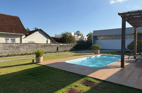 Casa para aluguel, 2 quarto(s),  América, Joinville