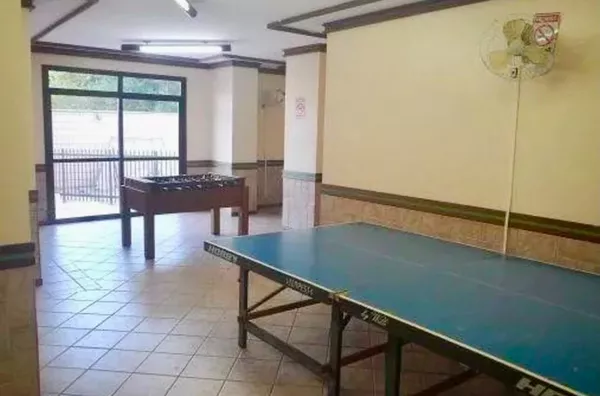Apartamento com 04 quartos, sendo 01 com suíte para aluguel,  América, Joinville