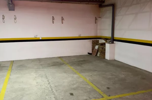 23 - Garagens Individuais