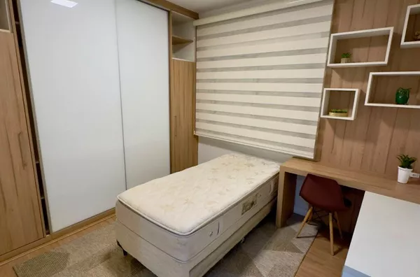 18 - Quarto II 