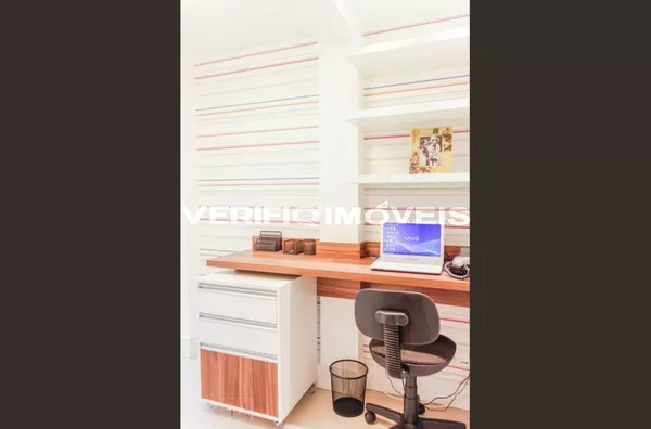APARTAMENTO no 6º andar com 1 dormitório e 1 garagem
