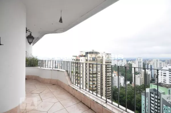 APARTAMENTO no 20º andar com 3 dormitórios e 3 garagens
