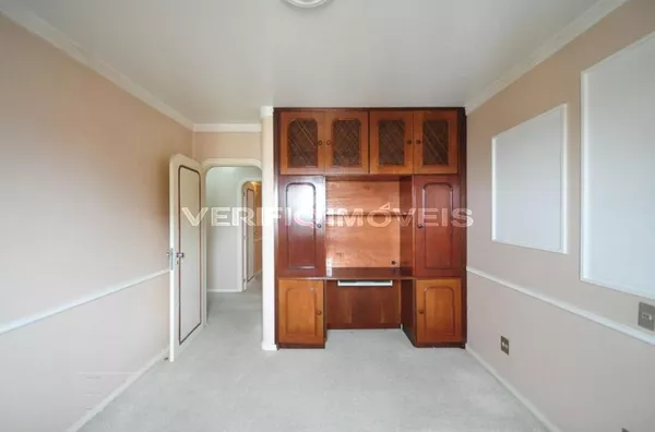 APARTAMENTO no 20º andar com 3 dormitórios e 3 garagens