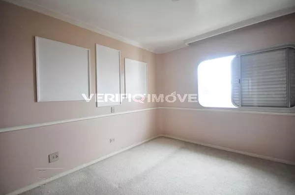 APARTAMENTO no 20º andar com 3 dormitórios e 3 garagens