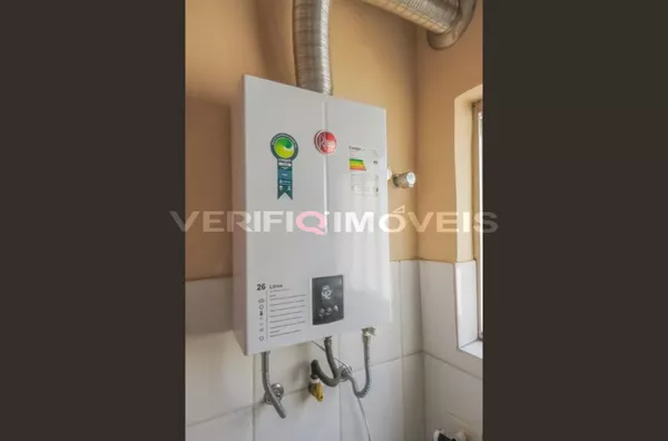 APARTAMENTO no 19º andar mobiliado com 2 dormitórios e 1 garagem