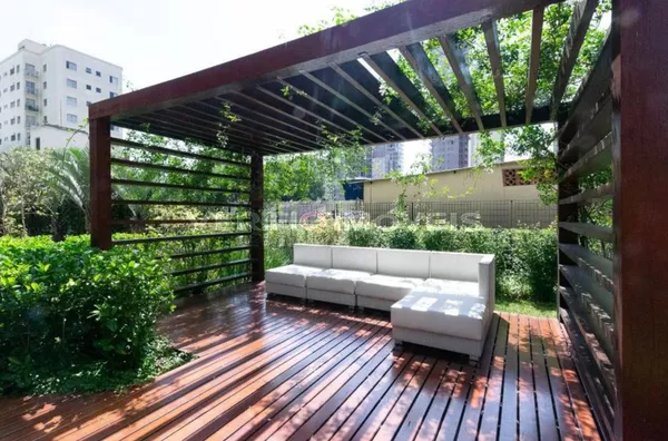 APARTAMENTO no 4º andar com 1 dormitório e 1 garagem