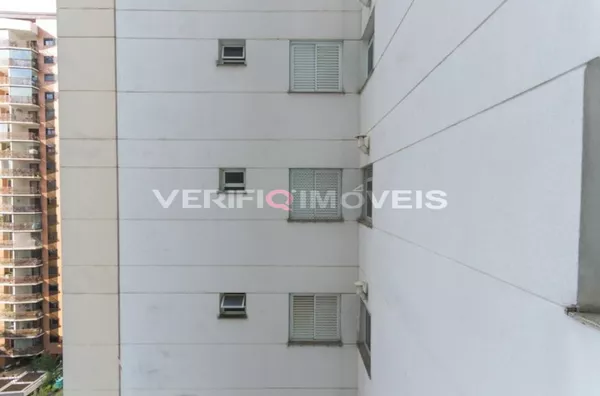 APARTAMENTO no 10º andar com 3 dormitórios e 2 garagens