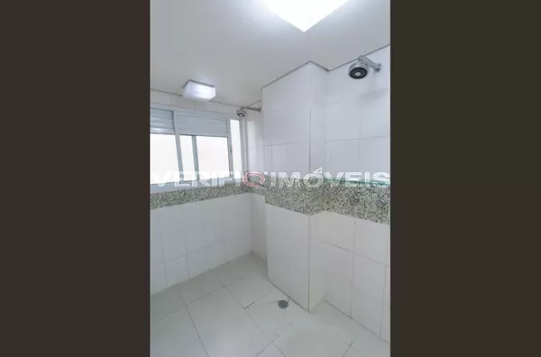 APARTAMENTO no 16º andar mobiliado com 2 dormitórios e 1 garagem