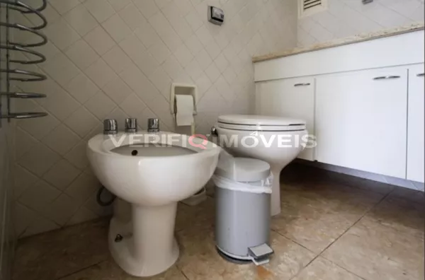 APARTAMENTO no 9º andar com 3 dormitórios e 2 garagens