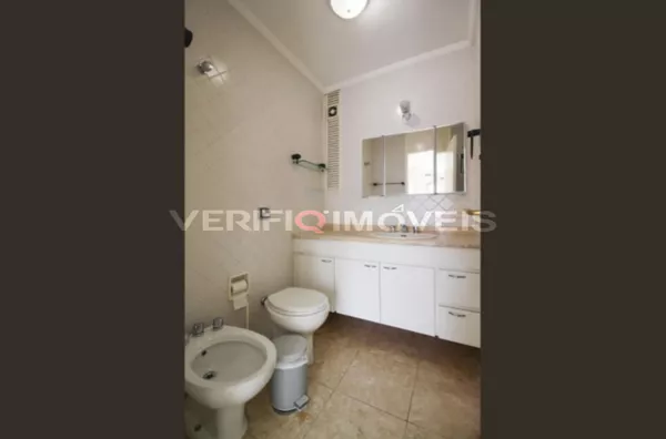 APARTAMENTO no 9º andar com 3 dormitórios e 2 garagens