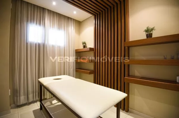 APARTAMENTO no 2º andar mobiliado com 2 dormitórios e 2 garagens
