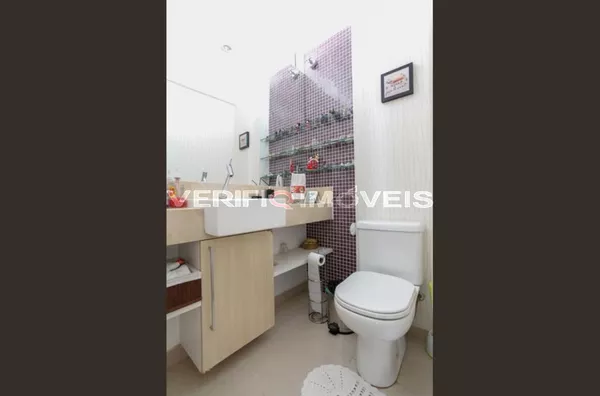 APARTAMENTO no 6º andar com 3 dormitórios e 1 garagem