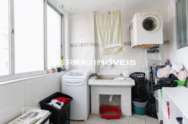 APARTAMENTO no 6º andar com 3 dormitórios e 1 garagem
