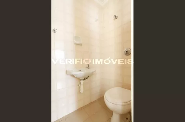 APARTAMENTO no 9º andar com 2 dormitórios e 1 garagem