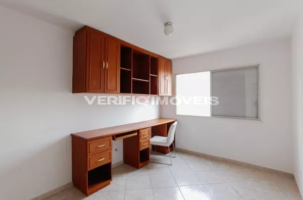 APARTAMENTO no 9º andar com 2 dormitórios e 1 garagem