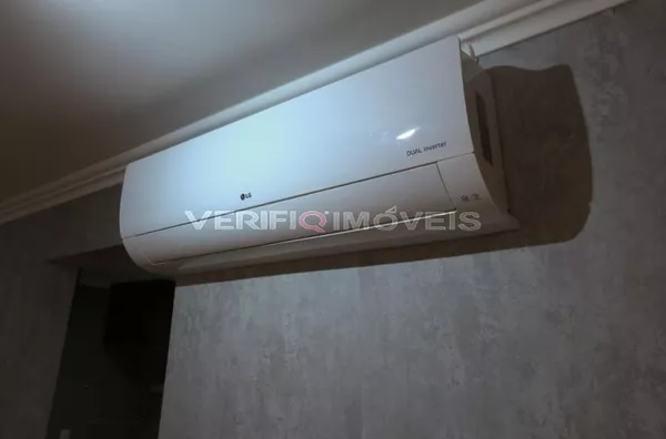 APARTAMENTO no 5º andar com 2 dormitórios