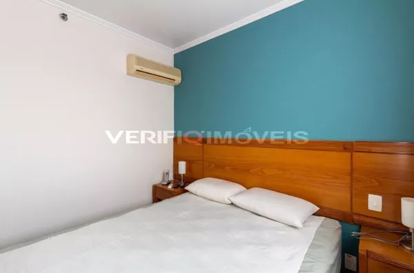 APARTAMENTO no 19º andar mobiliado com 2 dormitórios e 1 garagem