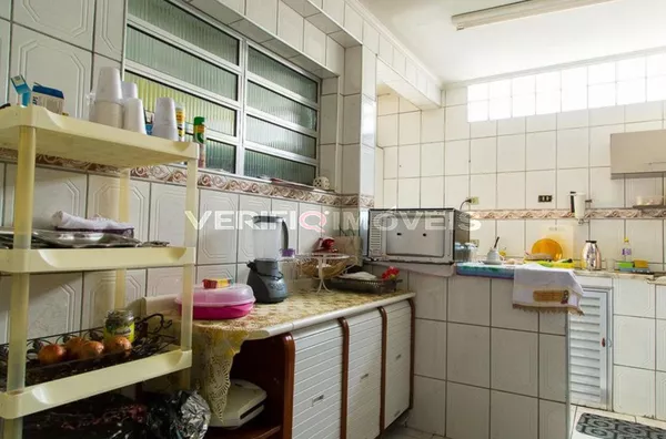 CASA com 2 dormitÃ³rios e 3 garagens