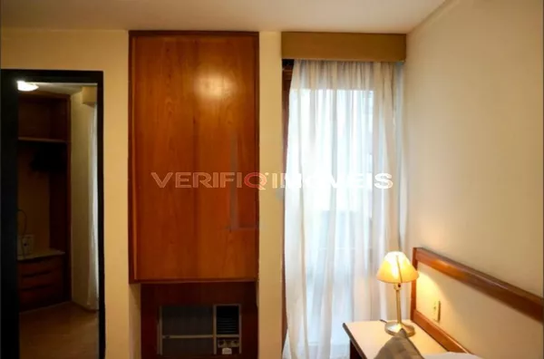 APARTAMENTO no 11º andar mobiliado com 1 dormitório e 1 garagem