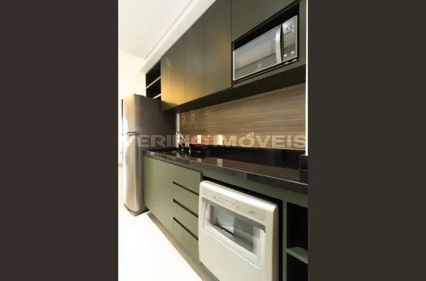 STUDIO no 9º andar com 1 dormitório e 1 garagem