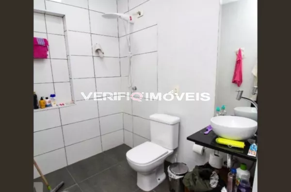 CASA com 5 dormitórios e 5 garagens