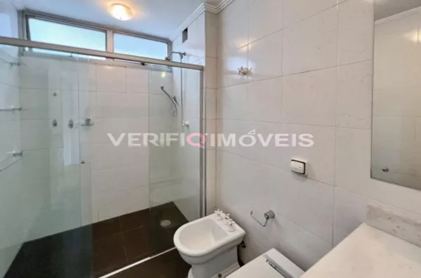 APARTAMENTO no 3º andar com 3 dormitórios e 2 garagens