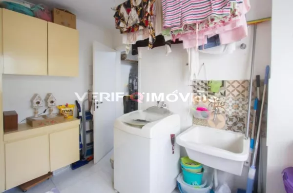 APARTAMENTO no 2º andar com 4 dormitórios e 3 garagens