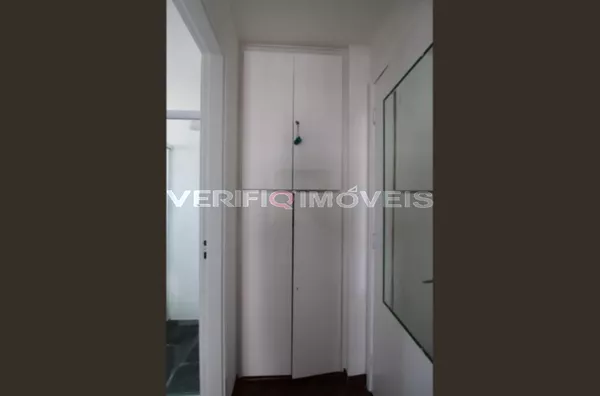 APARTAMENTO no 11º andar com 2 dormitórios e 1 garagem