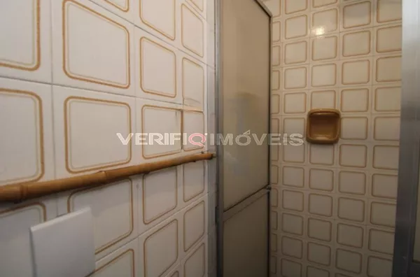 APARTAMENTO no 11º andar com 2 dormitórios e 1 garagem