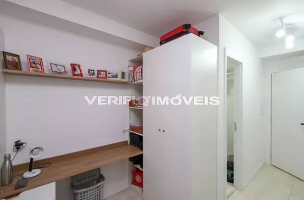 APARTAMENTO no 2º andar mobiliado com 1 dormitório