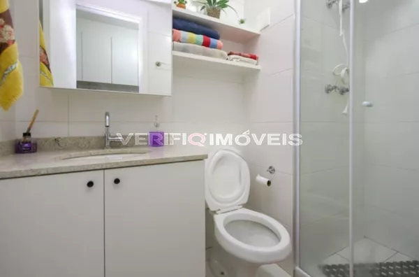 APARTAMENTO no 2º andar mobiliado com 1 dormitório