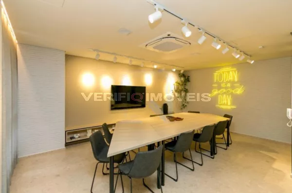 APARTAMENTO no 2º andar mobiliado com 1 dormitório