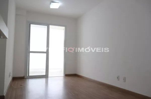 APARTAMENTO no 12º andar com 2 dormitórios e 1 garagem