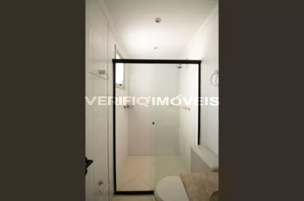 APARTAMENTO no 4º andar com 2 dormitórios