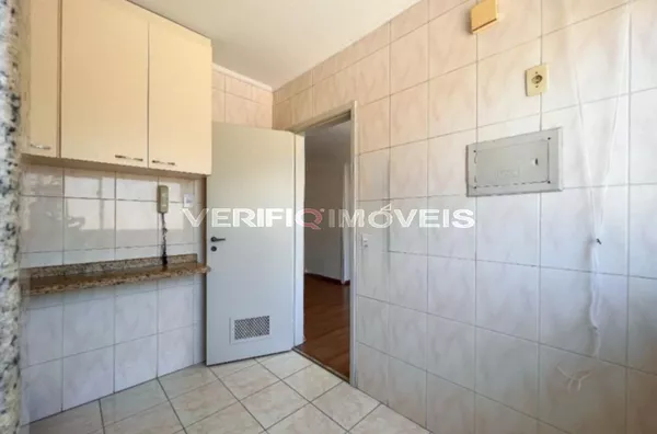APARTAMENTO no 7º andar com 2 dormitórios e 1 garagem