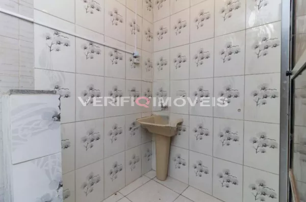 CASA com 1 dormitório