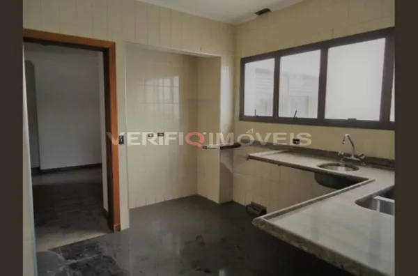 APARTAMENTO no 4º andar com 4 dormitórios