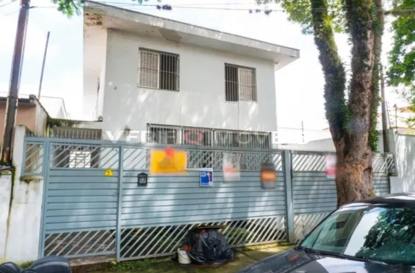 CASA com 4 dormitórios e 6 garagens