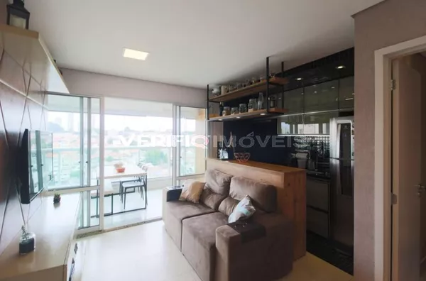 APARTAMENTO no 7º andar com 1 dormitório e 1 garagem
