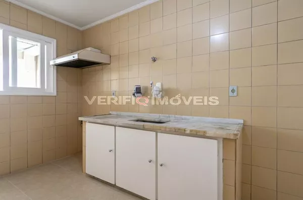 APARTAMENTO no 15º andar com 3 dormitórios e 1 garagem