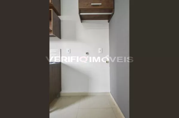 STUDIO no 1º andar com 1 dormitório