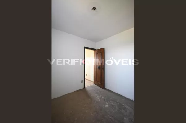 APARTAMENTO no 8º andar com 4 dormitórios e 3 garagens