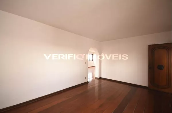 APARTAMENTO no 8º andar com 4 dormitórios e 3 garagens