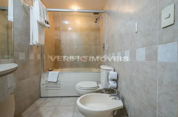 STUDIO no 6º andar mobiliado com 1 dormitório e 1 garagem