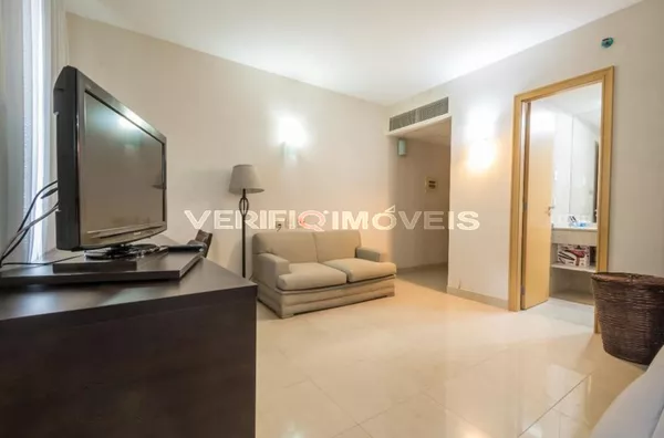 STUDIO no 6º andar mobiliado com 1 dormitório e 1 garagem
