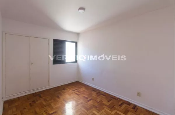 APARTAMENTO no 2º andar com 2 dormitórios