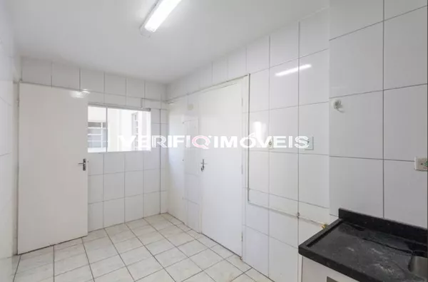 APARTAMENTO no 2º andar com 2 dormitórios